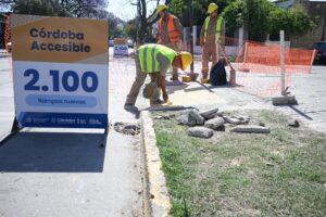 Córdoba Accesible: La Provincia ejecuta 2.100 rampas de accesibilidad en la Capital